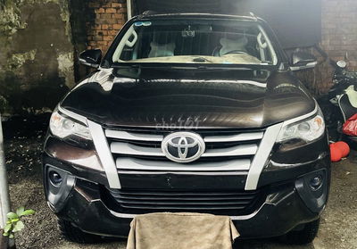 Toyota Fortuner 2017 2.4G 4x2 MT - 68600 km