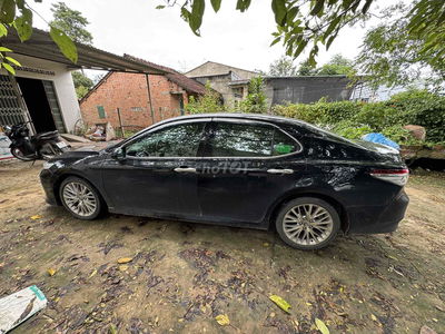 Toyota Camry 2019 2.5Q - 70000 km