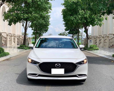 Mazda 3 2023 1.5L Luxury - 22000 km