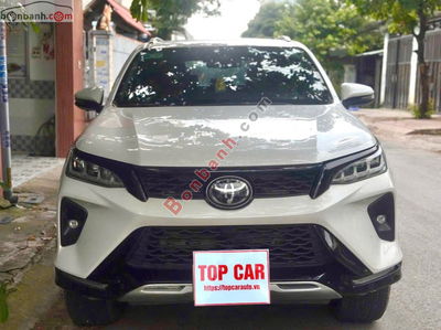 Xe Toyota Fortuner 2.8V 4x4 AT Legender 2021