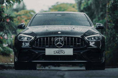 LONG ANH AUTO về MERCEDES C63SE Performance 2024