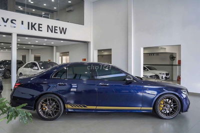 E300 AMG 2019 + Đồ chơi hơn 250tr