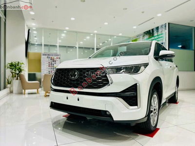 Toyota Innova Cross HEV 2.0 CVT 2025 - 973 Triệu
