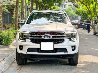 Xe Ford Everest Titanium Plus 2.0L 4x4 AT 2022