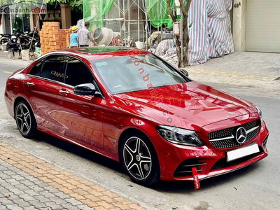Xe Mercedes Benz C class C300 AMG 2019