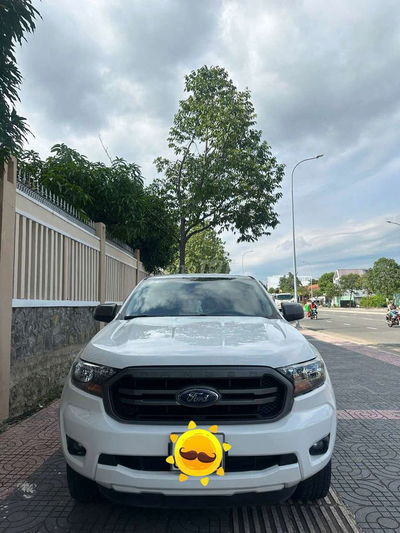 2020 XLS 2.2L 4x2 AT -