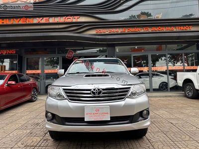 Xe Toyota Fortuner 2.5G 2014