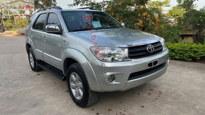 Xe Toyota Fortuner 2.7V 4x4 AT 2009