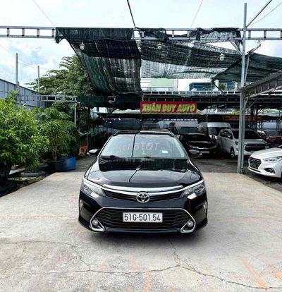 CAMRY 2.0E 2017 LƯỚT 7 VẠN ,BẢO HÀNH 1 NĂM RẤT ĐẸP