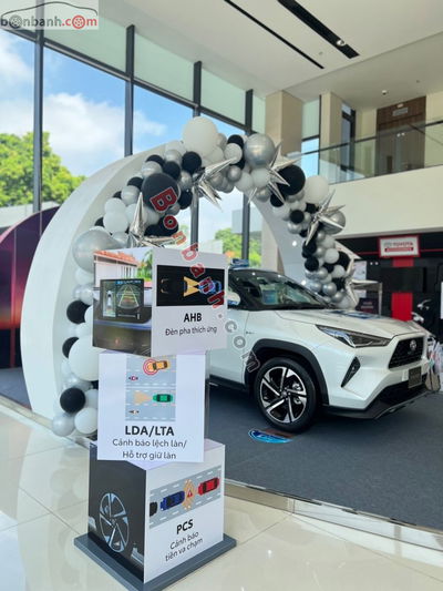 Xe Toyota Yaris Cross 1.5 D-CVT 2025
