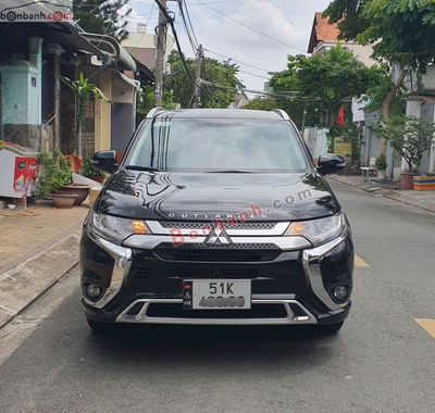 Xe Mitsubishi Outlander 2.0 CVT 2022
