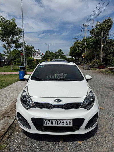 Kia Rio 2014 1.4 AT Hatchback Nhập Hàn