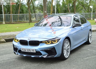 Xe BMW 3 Series 320i 2013