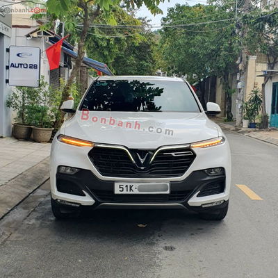 Xe VinFast Lux SA 2.0 Tiêu chuẩn 2022