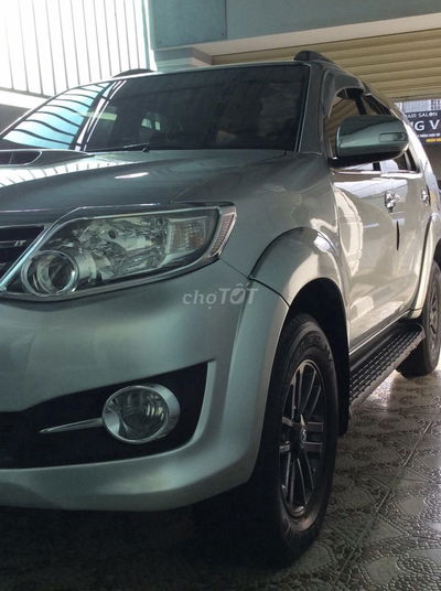 XE FORTUNER GIA ĐÌNH CỰC MỚI GIÁ RẺ