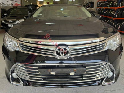 Xe Toyota Camry 2.0E 2016