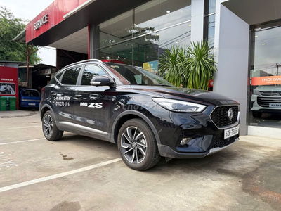 MG ZS Luxury 2025 - 400km