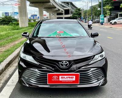 Xe Toyota Camry 2.5Q 2019
