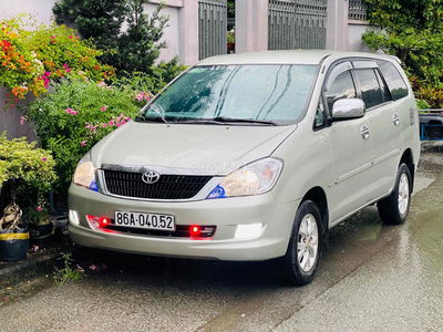 Toyota Innova 2006 G - 170000 km