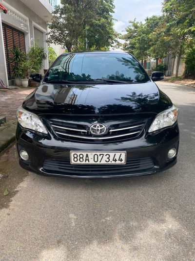 Toyota Corolla Altis 2011 1.8G MT - 20000 km