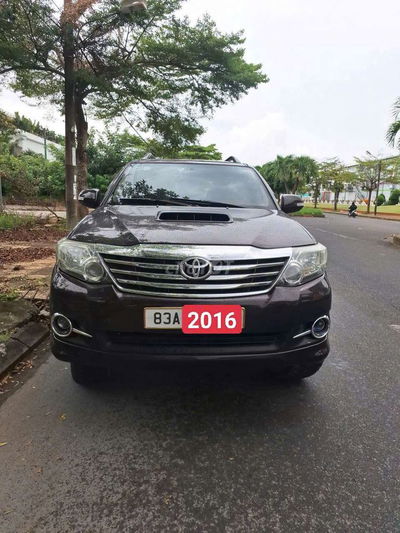 Bán xe fortuner 2016 số sàn máy dầu