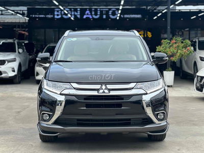 Mitsubishi Outlander 2018 2.0 Premium màu đen