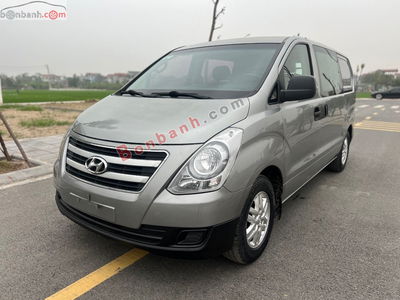 Xe Hyundai Grand Starex Van 2.5 MT 2015
