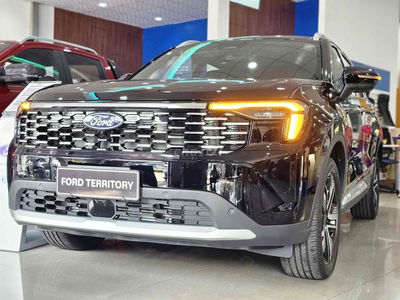 Hãng bán Ford Territory 2025 Titanium X 1.5 AT