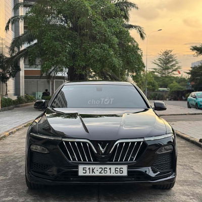 VinFast Lux A2.0 2022 A2.0 Tiêu chuẩn - 71000 km