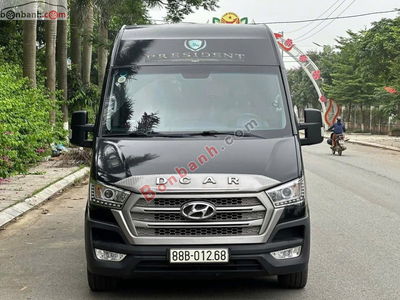Xe Hyundai Solati Limousine 2.5 MT 2021