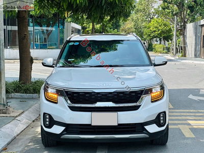 Xe Kia Seltos Premium 1.6 AT 2023