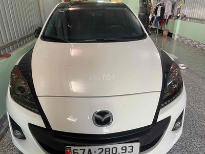 Mazda 3 2014 S 1.6 AT - 109000 km