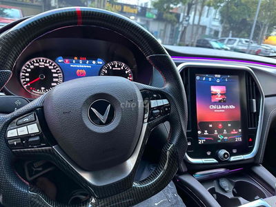 VinFast Lux A2.0 2021 2.0 AT - 55000 km