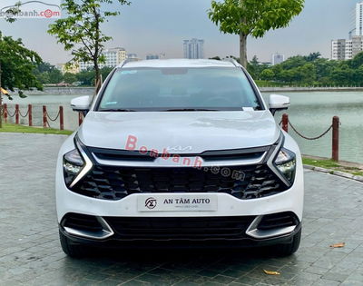 Xe Kia Sportage Premium 2.0G 2024