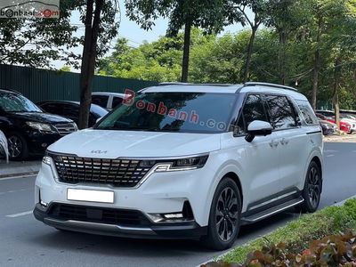Xe Kia Carnival Signature 2.2D 2023