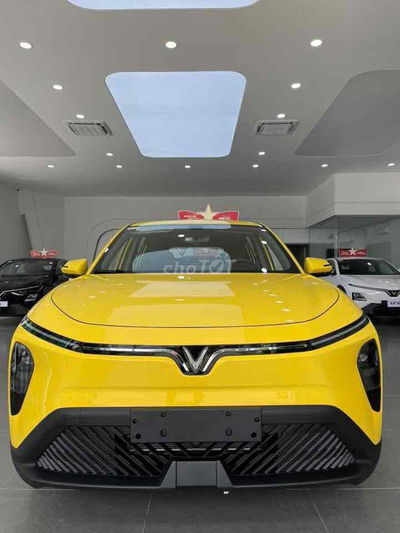 LIMO GREEN 90TR NHẬN XE+BAO NỢ XẤU+SẲN XE GIAO
