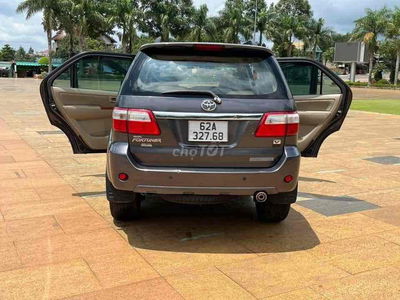 Toyota Fortuner 2010 2.7V - 120000 km