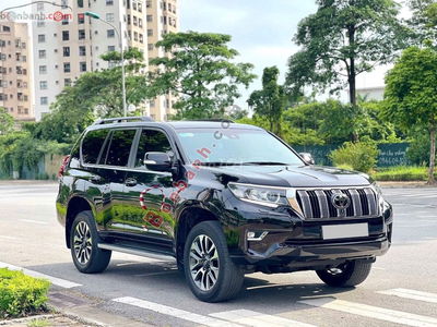Toyota Land Cruiser Prado sx 2022 màu đen