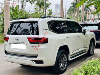 Landcruiser LC300 sản xuất 2023