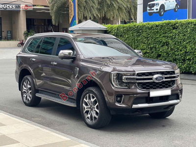Xe Ford Everest Titanium 2.0L 4x2 AT 2024