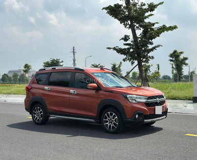 Suzuki XL 7 2023 1.5 AT - 24000 km - Màu Cam