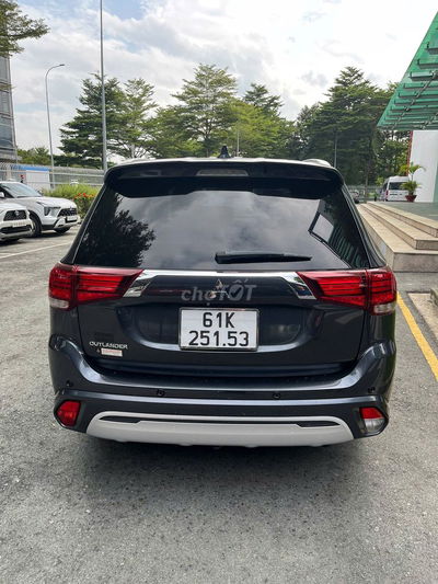 Mitsubishi Outlander 2023 Premium 2.0 CVT