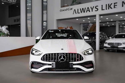 Mercedes Benz C43 AMG 4Matic -2024 Bank 90%