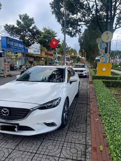 Mazda 6 2019 Premium 2.0 AT - 49000 km