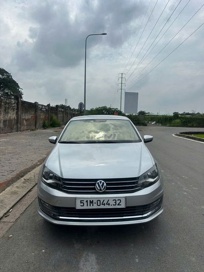 Bán Volkswagen Polo 2016- xe chính chủ bán!!