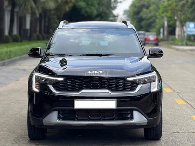 Kia Seltos 2025 Deluxe 1.4 AT - 30000 km