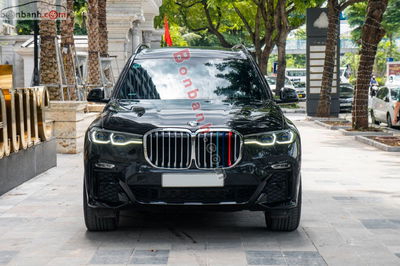 Xe BMW X7 xDrive40i M Sport 2022