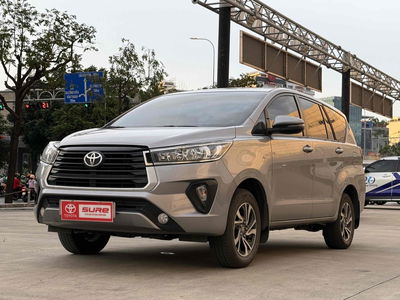 Toyota Innova 2024 E 2.0 MT - 34000km - Xe lướt