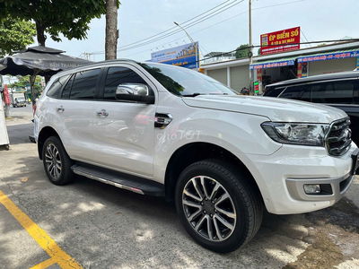 Ford Everest Titanium 2018, bảo hành 2026, vay 75%