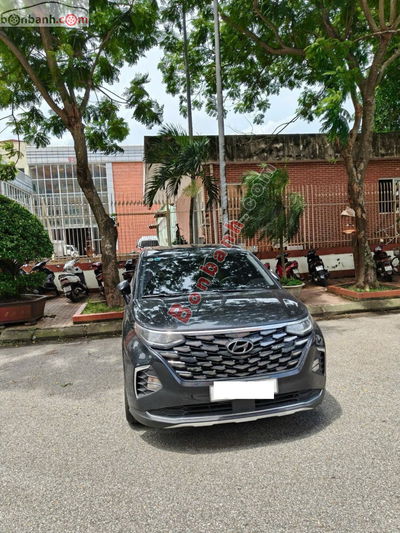 Xe Hyundai Custin Cao Cấp 2.0T 2023